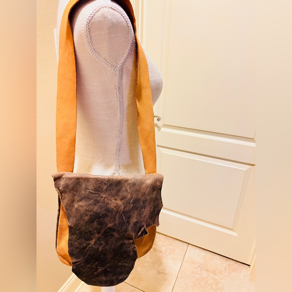 Handmade Shoulder Bag. Genuine Deer Tan Leather & Distressed Leather. NEW